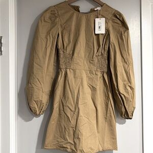 Darling GB size xs sand short dress